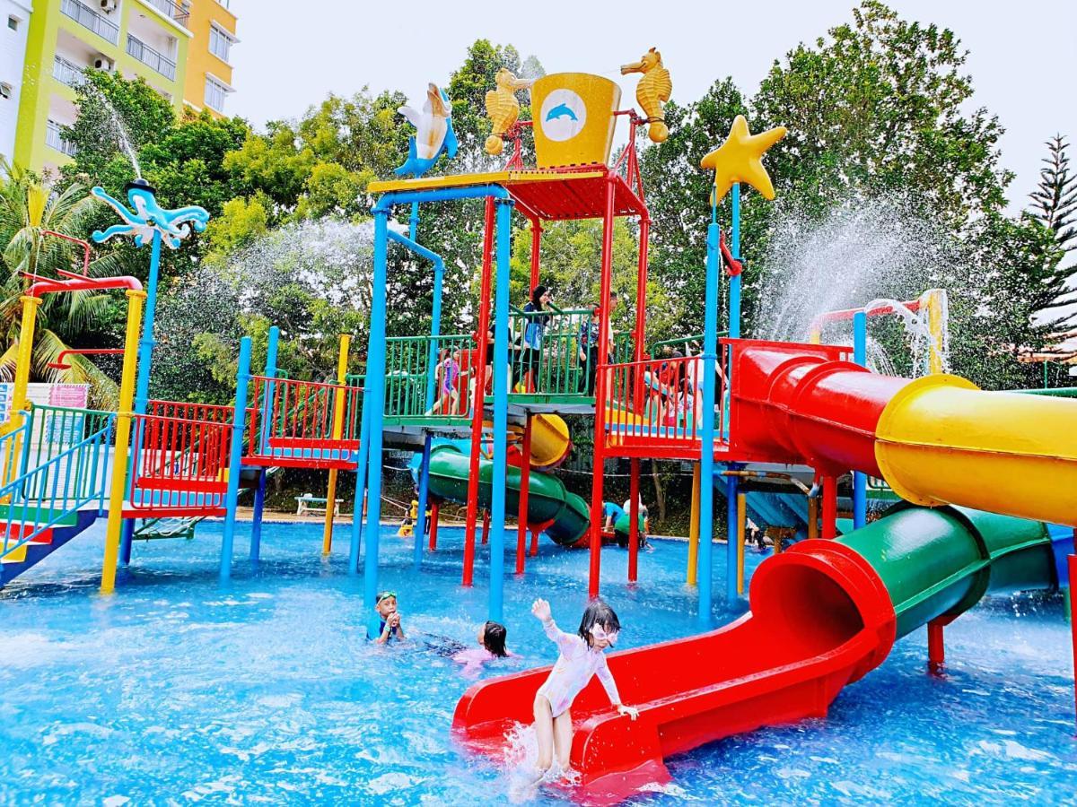 Melaka Top Largest Waterpark Resort - By Youbnb Homestay Melaka Exterior foto
